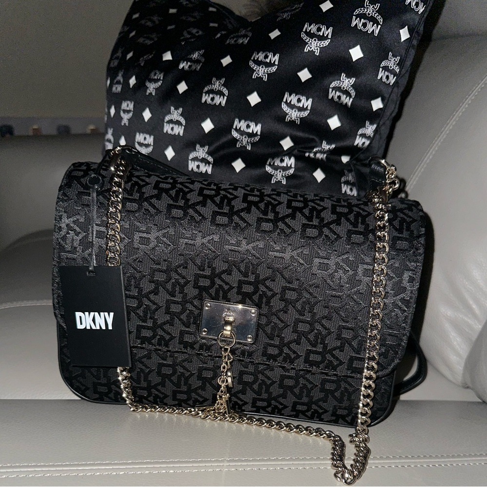 DKNY Authentic Handbag NWT - Picture 5 of 11